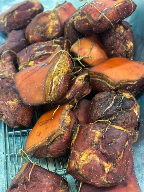 Fleisch, Wurst und vieles mehr