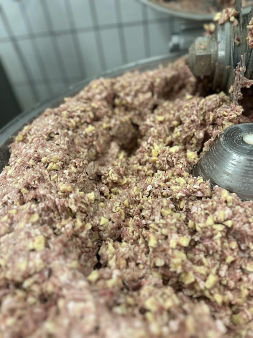 Fleisch, Wurst und vieles mehr